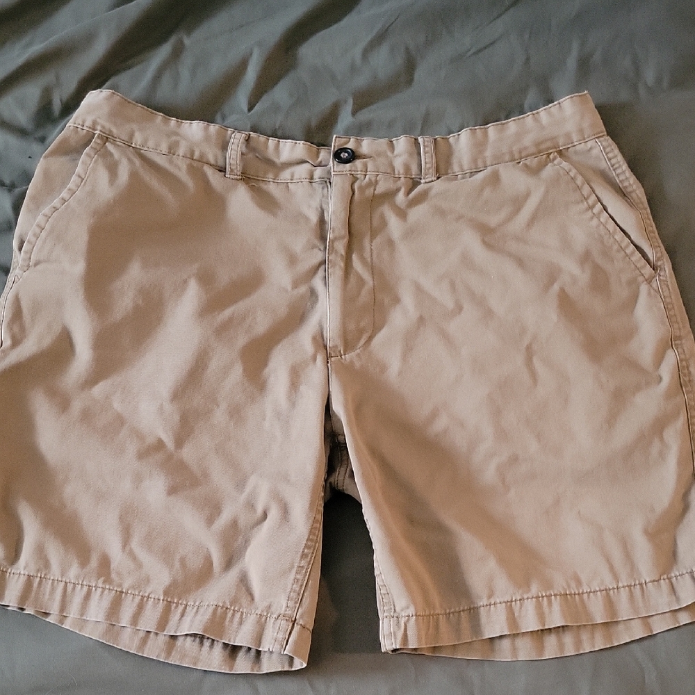 St. John's Bay Men's Khaki Flat Front Shorts
